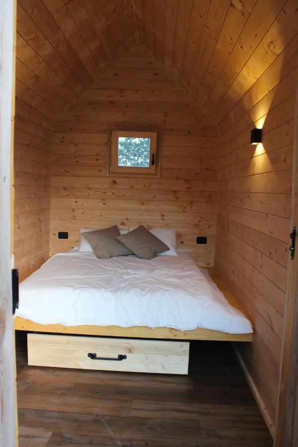 Hotel Hiska-Glamping à Ajdovščina Extérieur photo